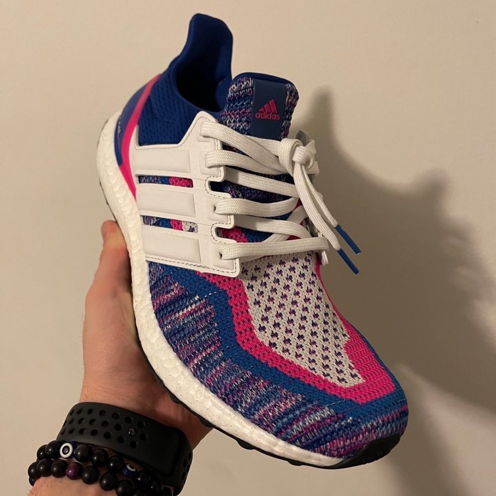 Adidas UltraBoost 2.0 ‘Blue Shock Pink’